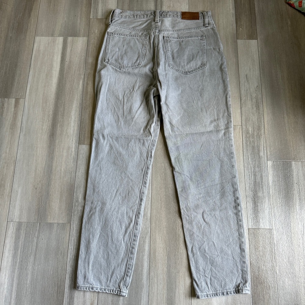 Madewell Straight Leg Jeans in Light Gray - Picture 4 of 10